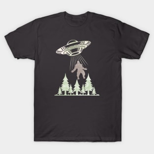 Alien Abduction Bigfoot Edition T-Shirt